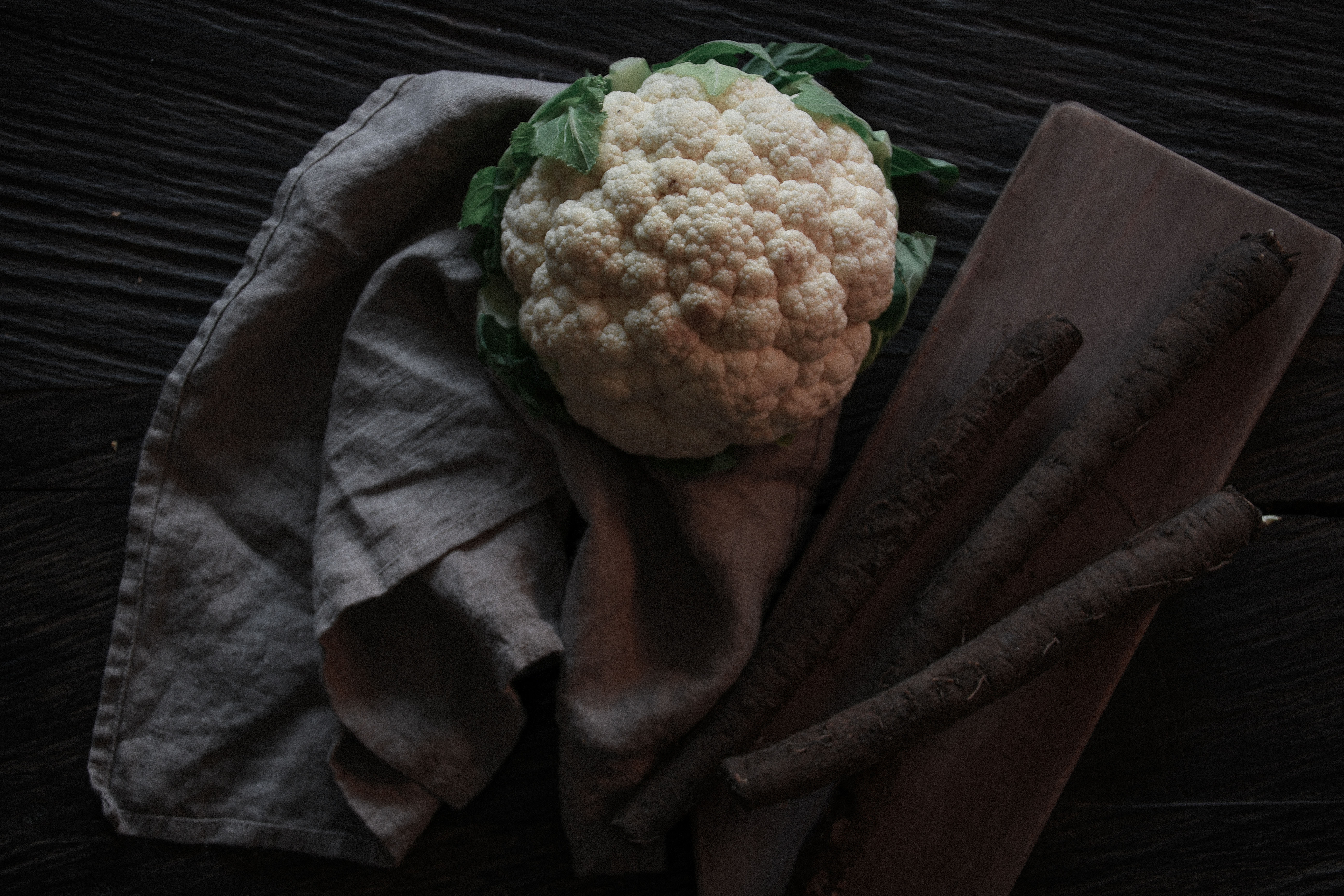 Blumenkohl und Schwarzwurzeln sind ein prima Suppen-Gespann